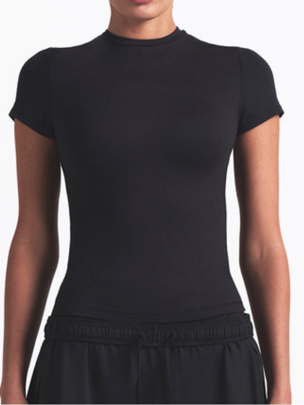 NikeSKIMS Matte baby tee padded Obsidian black M NWT (SK0258)